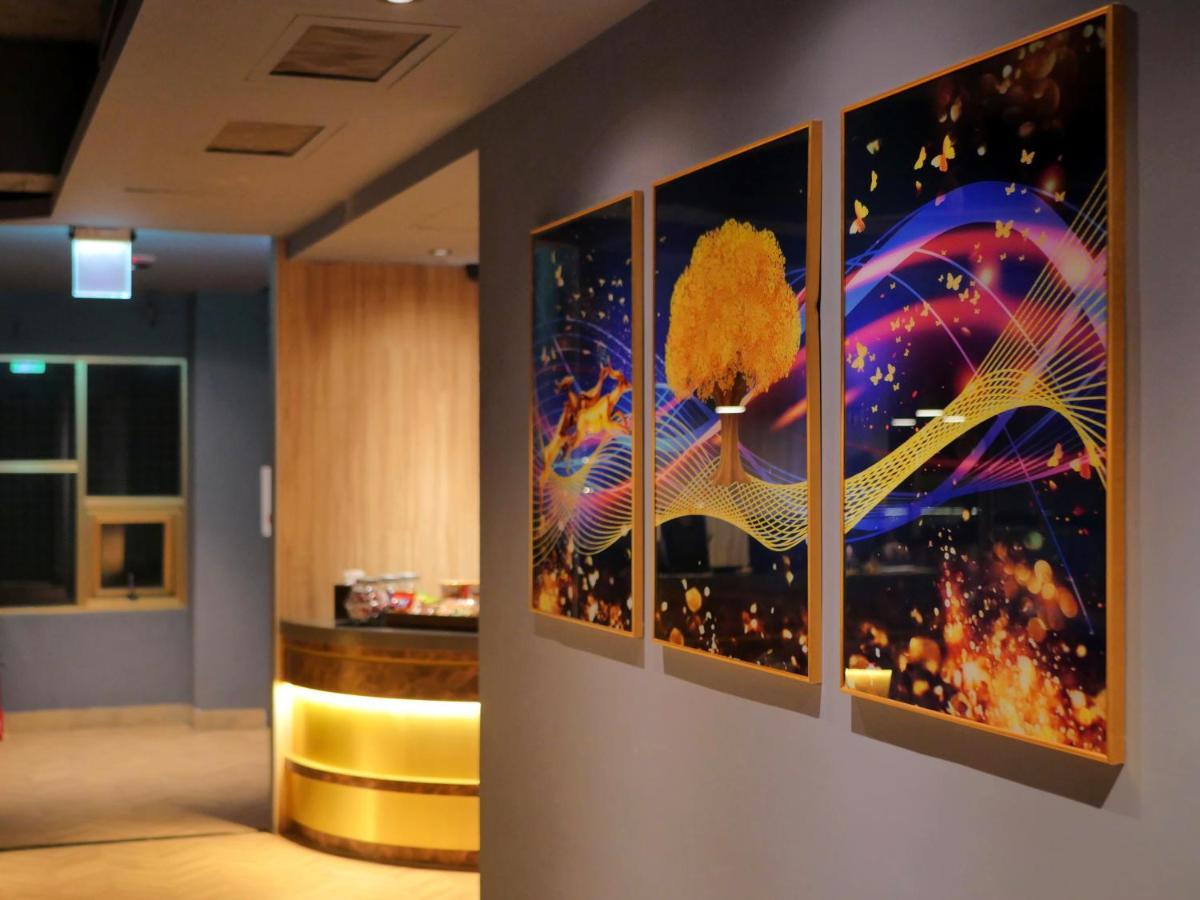 Modern Inn Taichung Exterior foto